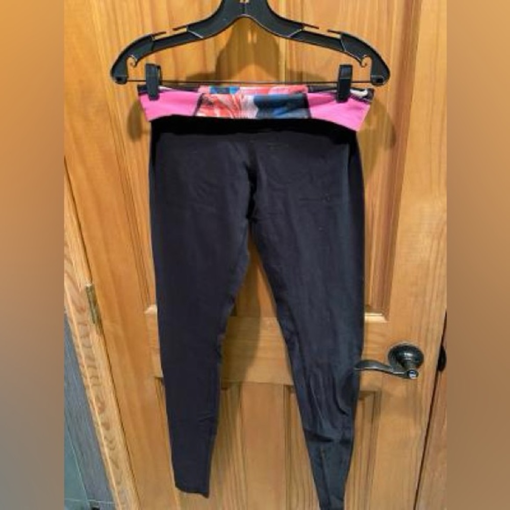 Lululemon Womens Black Elastic Waist Pull On Compression Leggings Size 8